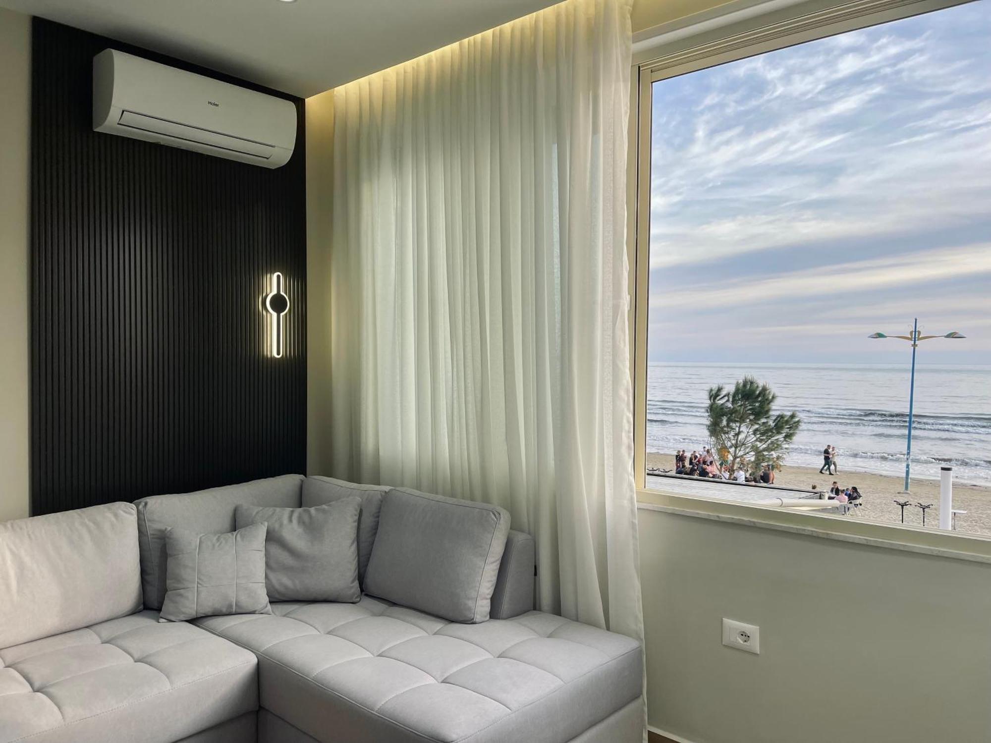 Luxurious Dreamy Seaview Apartment Durres Exterior photo
